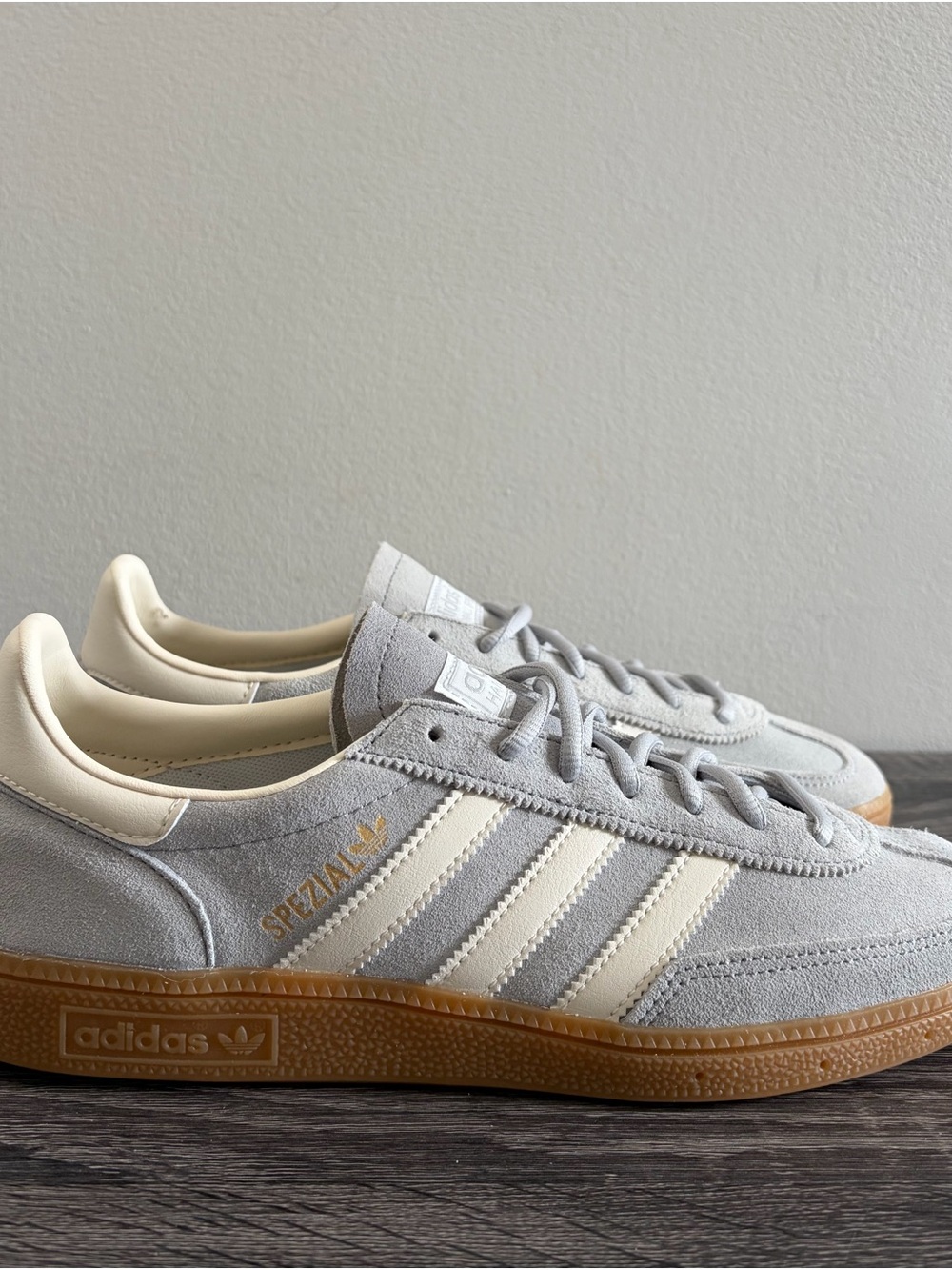 Adidas Spezial Suede Sneakers - Light Gray & Cream Gum Men's Size 9